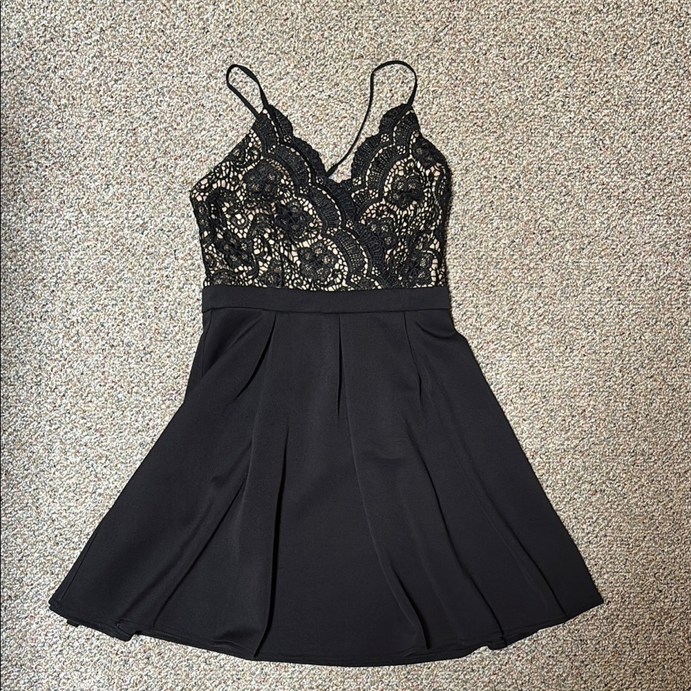 Francesca's Collections Black Lace Dress